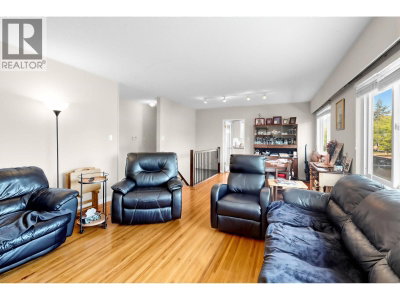 10111 AINSWORTH Crescent | Richmond British Columbia | Slide Image Twelve