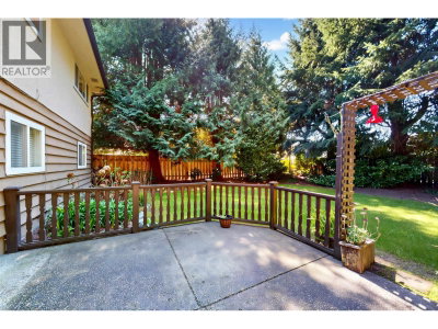 10111 AINSWORTH Crescent | Richmond British Columbia | Slide Image Thirty-five