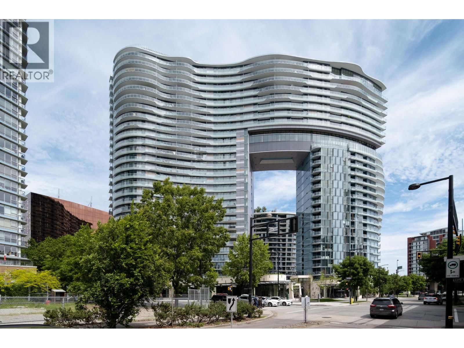 89 NELSON Street, Vancouver, British Columbia V6Z 0E7