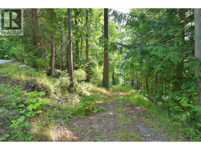 4365 FRANCIS PENINSULA Road | Madeira Park British Columbia | Slide Image Twelve