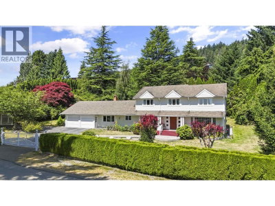 875 GREENWOOD Road | West Vancouver British Columbia | Slide Image Two