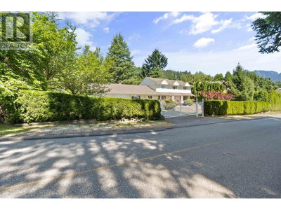 875 GREENWOOD Road | West Vancouver British Columbia | Slide Image Forty