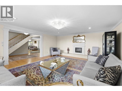 875 GREENWOOD Road | West Vancouver British Columbia | Slide Image Nine