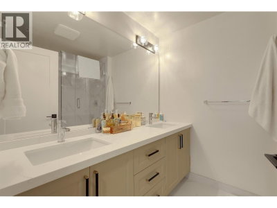 12109 223 Street | Maple Ridge British Columbia | Slide Image Twenty
