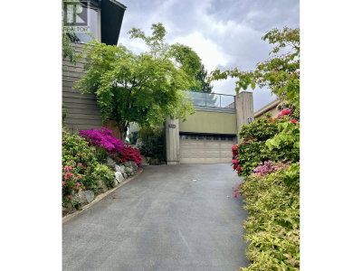 4729 PATON Street | Vancouver British Columbia | Slide Image Nineteen