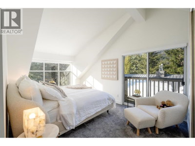 2219 ASPEN Drive | Whistler British Columbia | Slide Image Thirteen