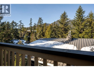 2219 ASPEN Drive | Whistler British Columbia | Slide Image Fifteen