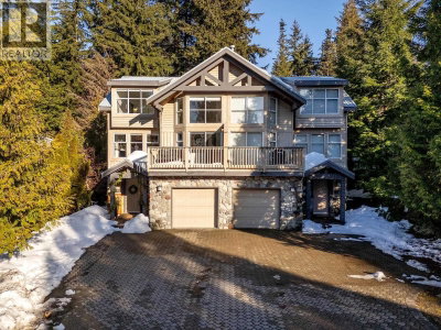 2219 ASPEN Drive | Whistler British Columbia | Slide Image Twenty-six