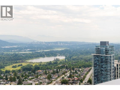 6000 MCKAY Avenue | Burnaby British Columbia | Slide Image Twenty-four