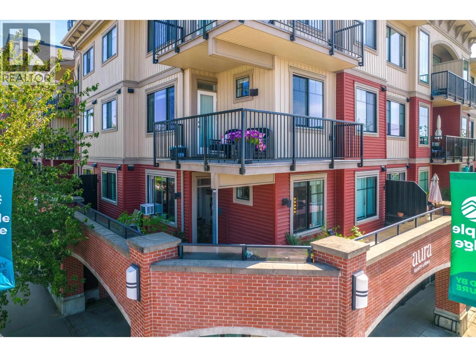 11882 226TH Street, Maple Ridge, British Columbia V2X 9C7