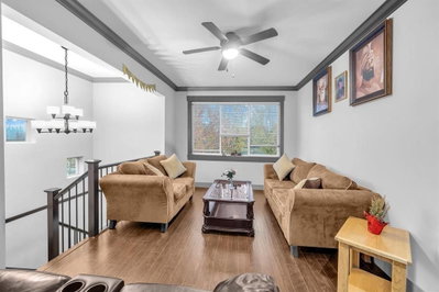 27891 STAGECOACH Avenue | Abbotsford British Columbia | Slide Image Four