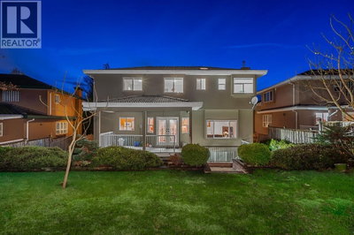 2768 SOUTHCREST Drive | Burnaby British Columbia | Slide Image Eighteen