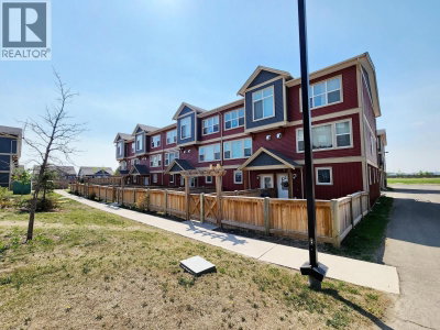 10303 112 Street | Fort St. John British Columbia | Slide Image Thirty-two