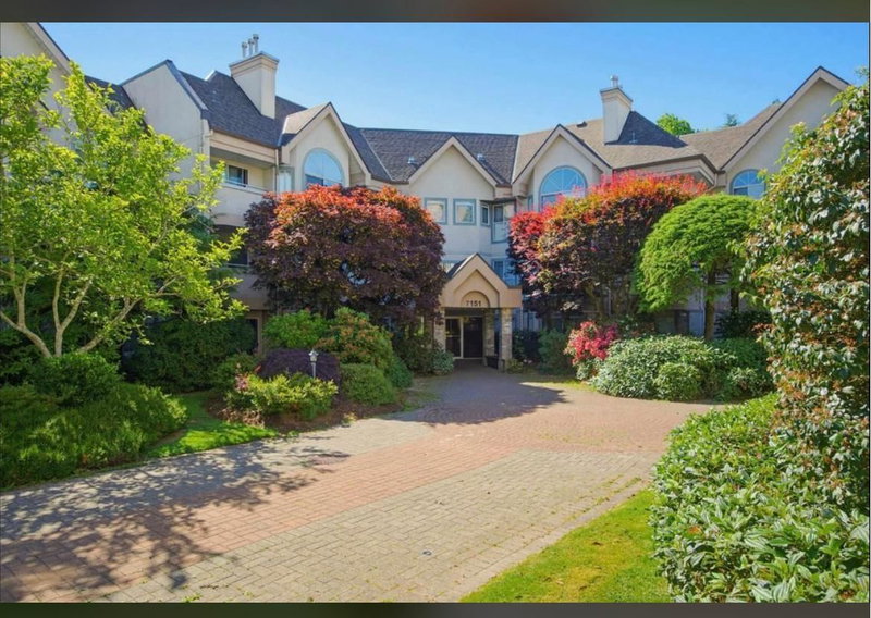 7151 121 Street Surrey British Columbia, V3W 0E7 - 2 Bedrooms Condo For Sale