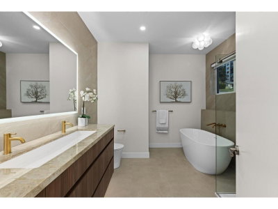 14799 OXENHAM Avenue | White Rock British Columbia | Slide Image Twenty-two