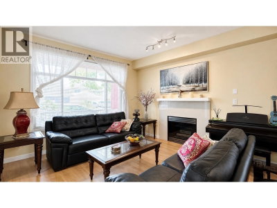 10520 ODLIN Road | Richmond British Columbia | Slide Image Four