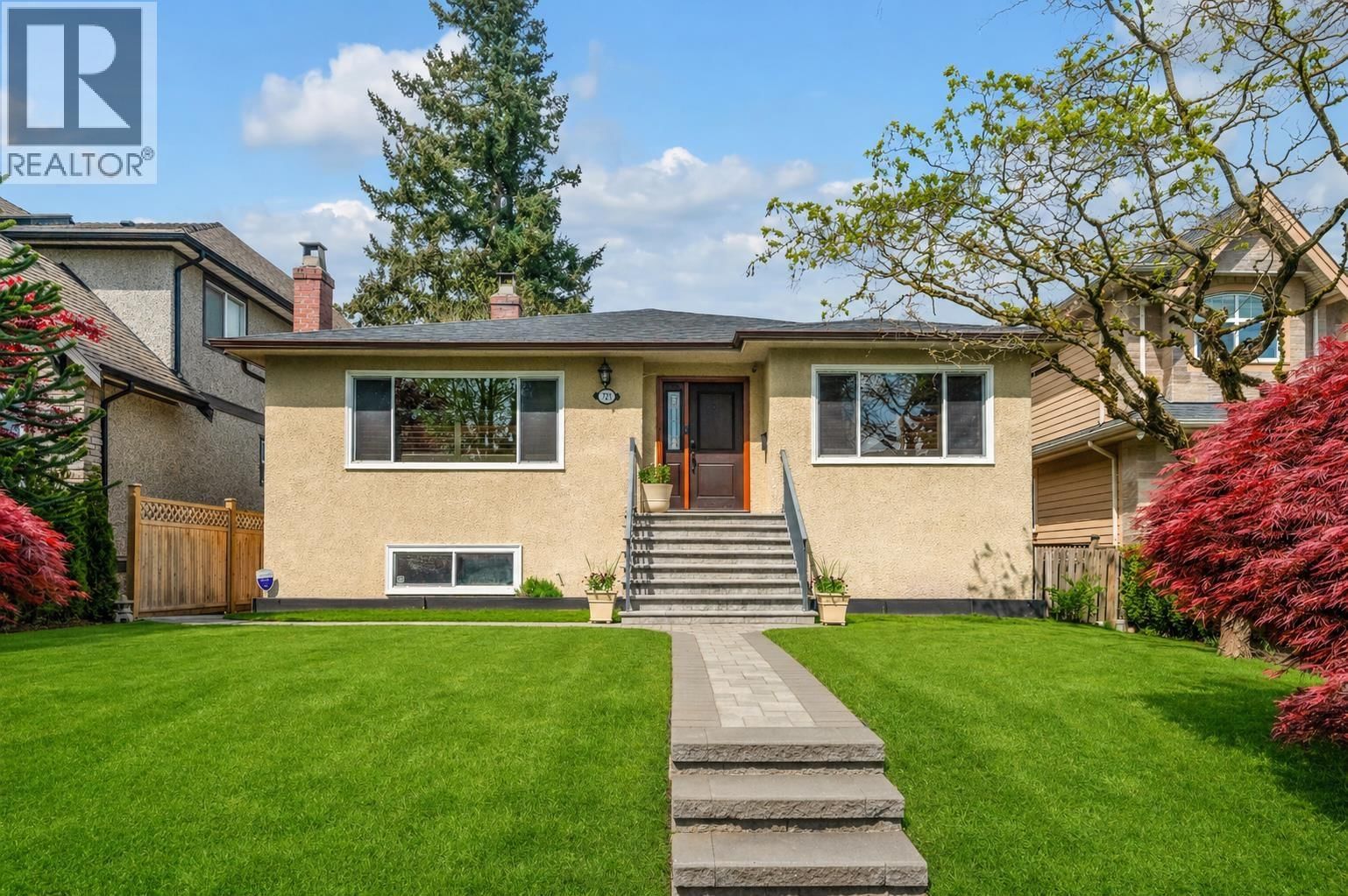 727 66TH Avenue, Vancouver, British Columbia V6P 2R4
