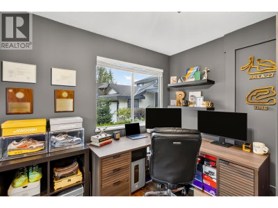 23555 108 Avenue | Maple Ridge British Columbia | Slide Image Twenty-four