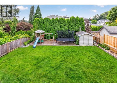 23555 108 Avenue | Maple Ridge British Columbia | Slide Image Thirty-three