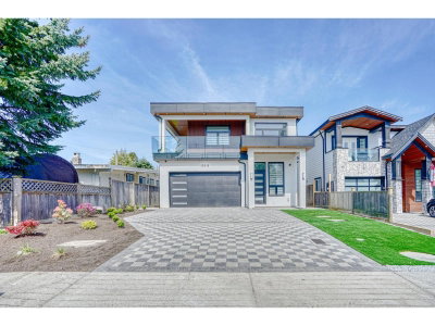 15919 RUSSELL Avenue | White Rock British Columbia | Slide Image One