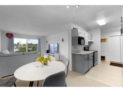 3043 270 Street | Langley British Columbia | Slide Image Nine