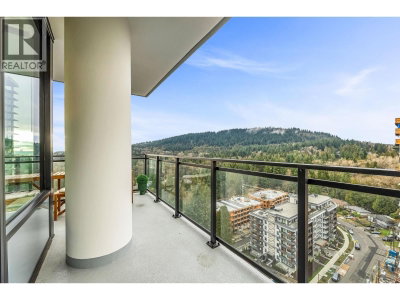 626 CLAREMONT Street | Coquitlam British Columbia | Slide Image Eighteen