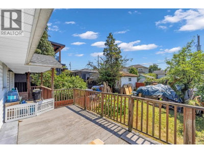 3822 KINCAID Street | Burnaby British Columbia | Slide Image Eighteen