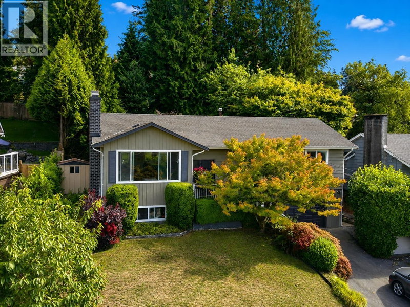 918 BAKER Drive Coquitlam British Columbia, V3J 6X2 - 4 Bedrooms Home For Sale