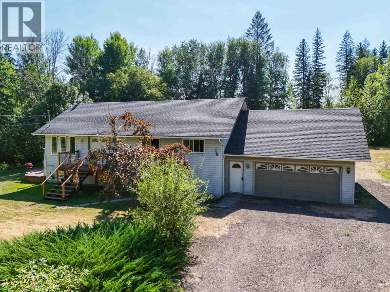 3482 KIRKHAM Road Quesnel British Columbia, V2J 6E6 - 4 Bedrooms Home For Sale