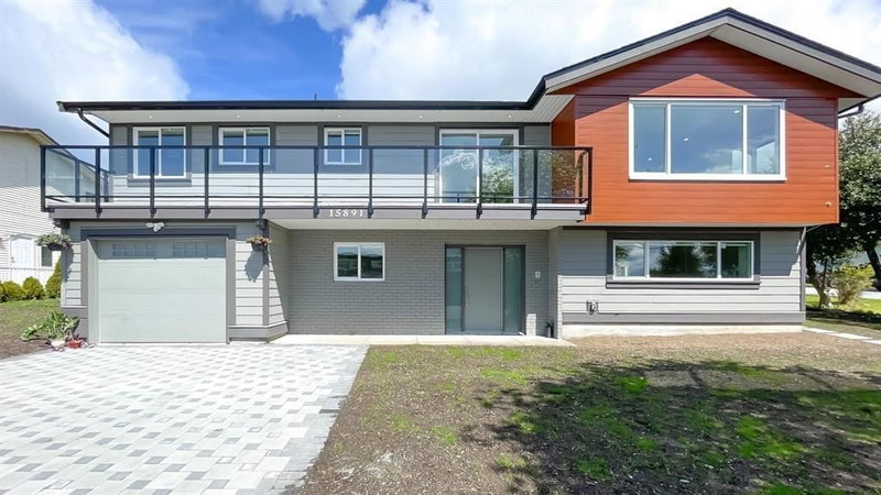15891 PACIFIC Avenue White Rock British Columbia, V4B 1S8 - 5 Bedrooms Home For Sale