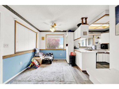 27191 28A Avenue | Langley British Columbia | Slide Image Eight