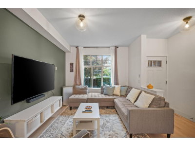 31125 WESTRIDGE PLACE Place North | Abbotsford British Columbia | Slide Image Six