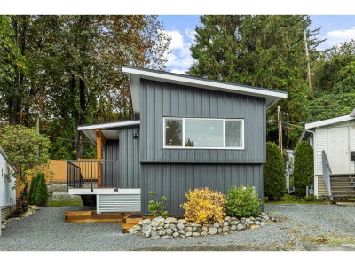 34519 LOUGHEED Highway | Mission British Columbia | Slide Image One