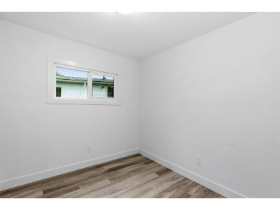 34519 LOUGHEED Highway | Mission British Columbia | Slide Image Twenty-two