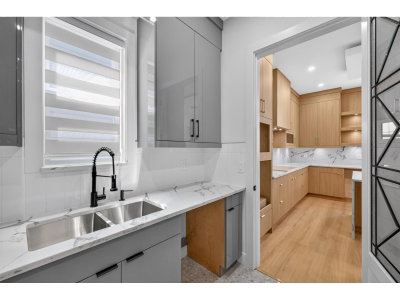 10627 124A Street | Surrey British Columbia | Slide Image Eighteen