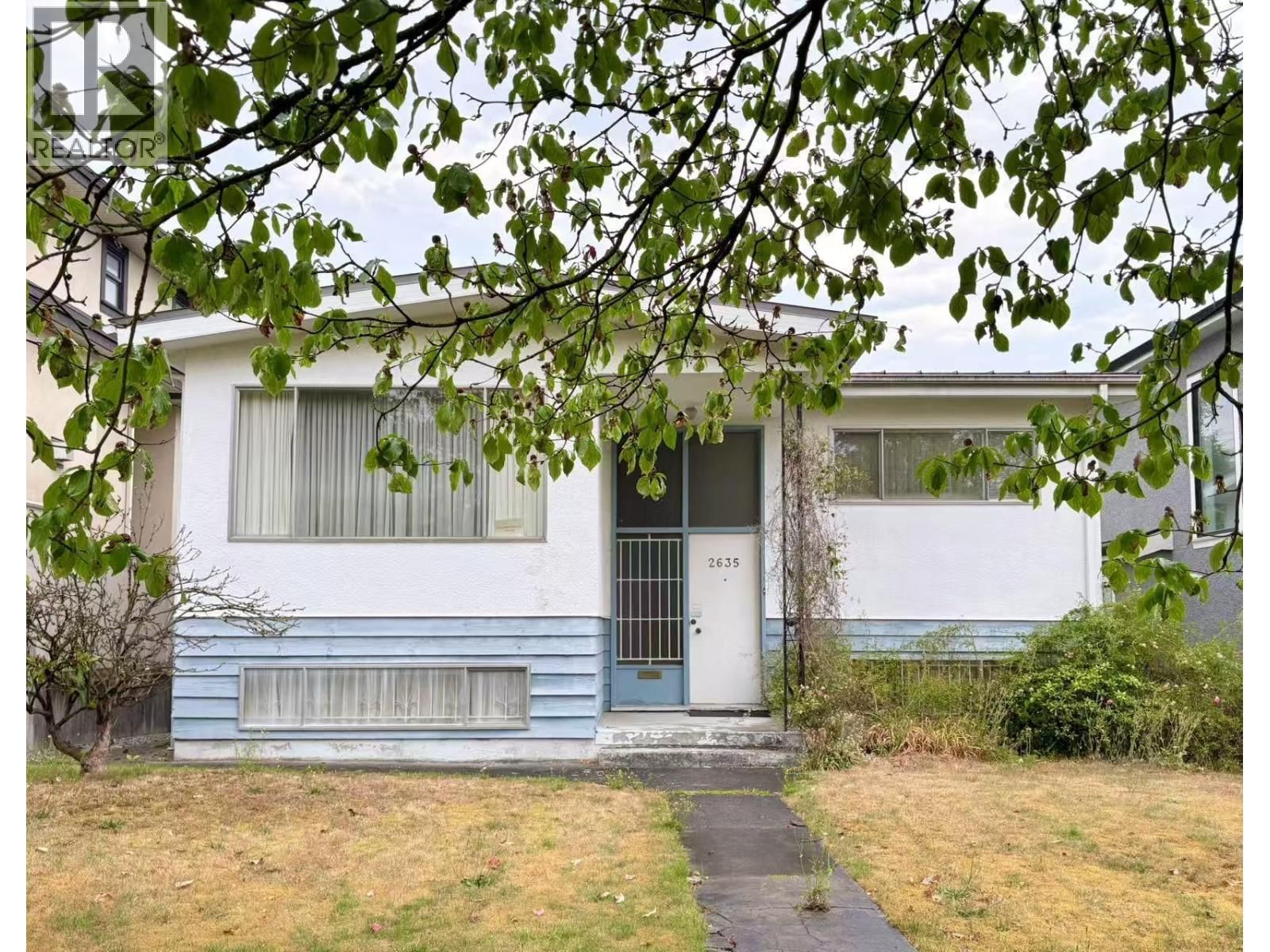 2635 BOBOLINK Avenue, Vancouver, British Columbia V5S 2G1