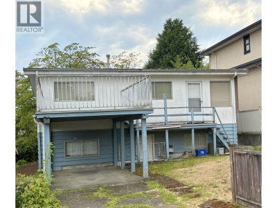 2635 BOBOLINK Avenue | Vancouver British Columbia | Slide Image Two