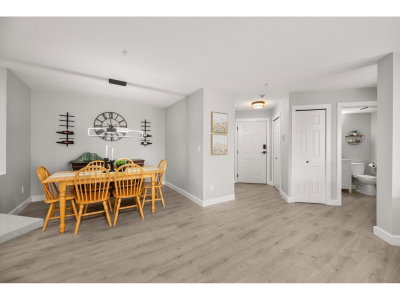 22015 48 Avenue | Langley British Columbia | Slide Image Twenty-two