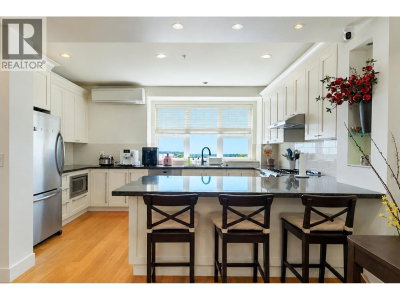 5603 WILLOW Street | Vancouver British Columbia | Slide Image Fourteen
