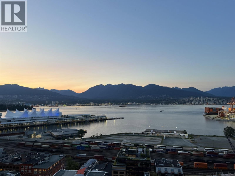 128 CORDOVA Street Vancouver British Columbia, V6B 0E6 - 2 Bedrooms Condo For Sale