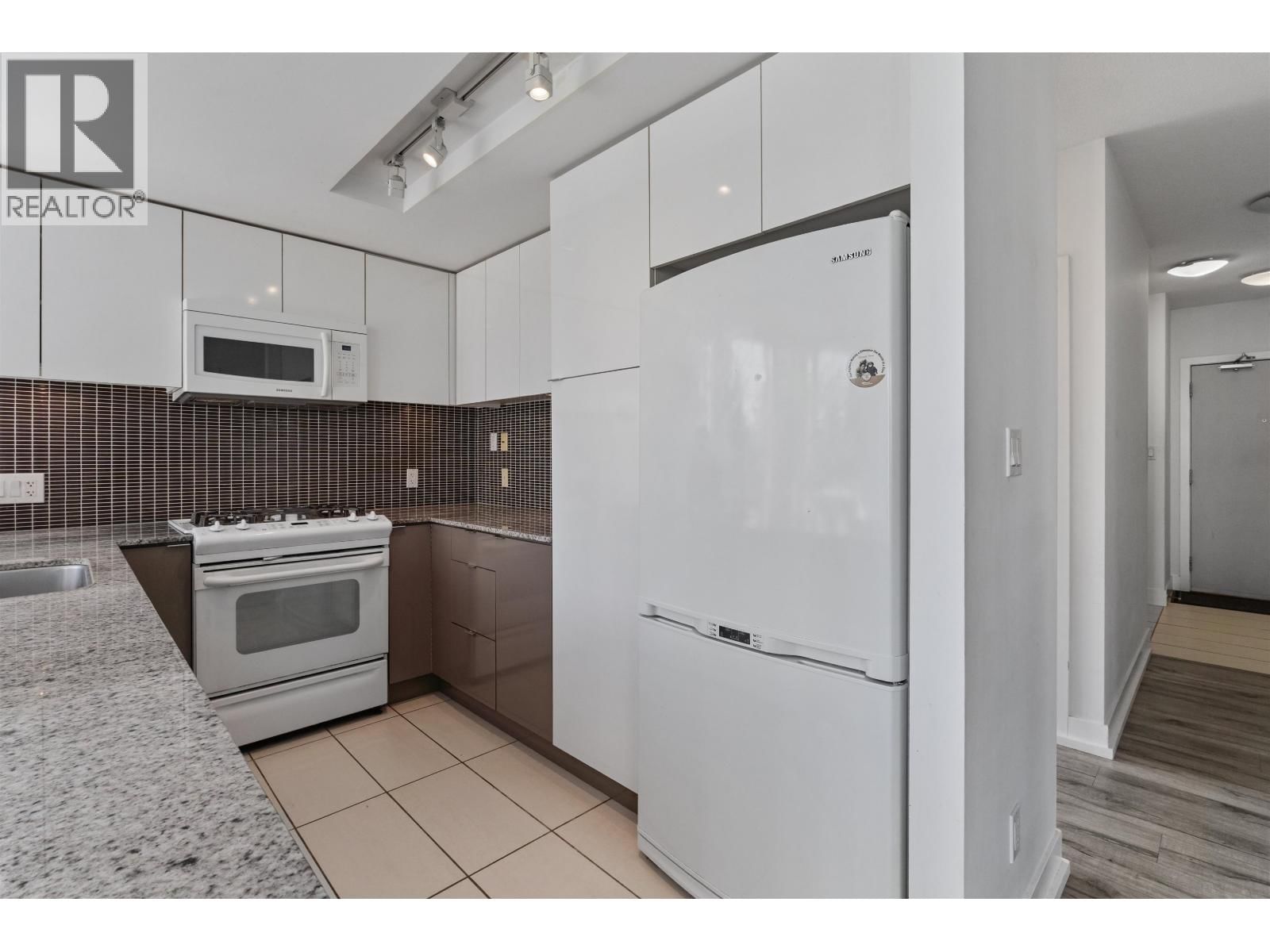 4808 HAZEL Street, Burnaby, British Columbia V5H 0A2