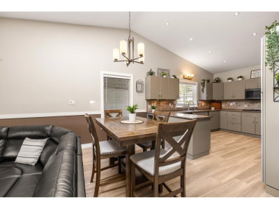 15430 KILMORE Close | Surrey British Columbia | Slide Image Eleven