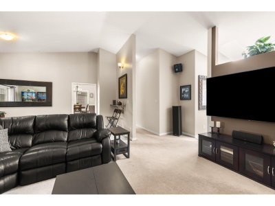 15430 KILMORE Close | Surrey British Columbia | Slide Image Nine
