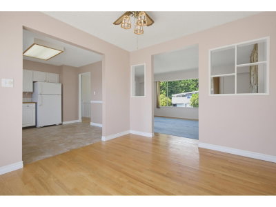 32659 WILLINGDON Crescent | Abbotsford British Columbia | Slide Image Eleven