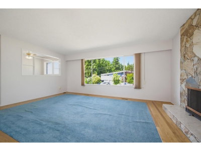 32659 WILLINGDON Crescent | Abbotsford British Columbia | Slide Image Six