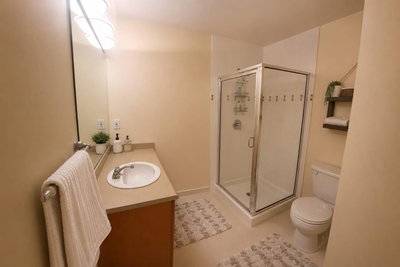 2678 KING GEORGE Boulevard | Surrey British Columbia | Slide Image Thirteen