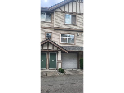 2678 KING GEORGE Boulevard | Surrey British Columbia | Slide Image Four