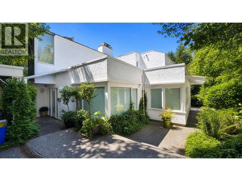 4468 STONE Crescent West Vancouver British Columbia, V7W 1B7 - 4 Bedrooms Condo For Sale