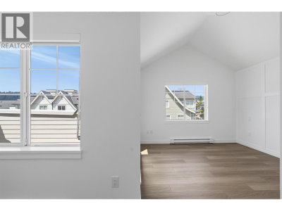 720 ROBINSON Street | Coquitlam British Columbia | Slide Image Seventeen