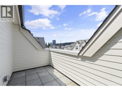 720 ROBINSON Street | Coquitlam British Columbia | Slide Image Twenty